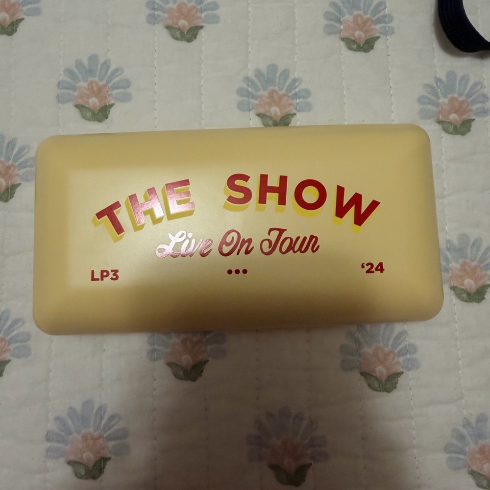 Niall Horan: the show ticket, tin, and VIP lanyard